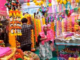 दाहोद स्मार्ट सिटी,हेमंत बाजार मार्केट में दशा माता मूर्ति बाजार।